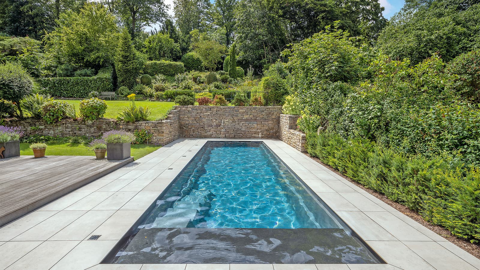 Leisure Pools München– Ihr erfahrener Partner für Poolbau und Schwimmbadtechnik